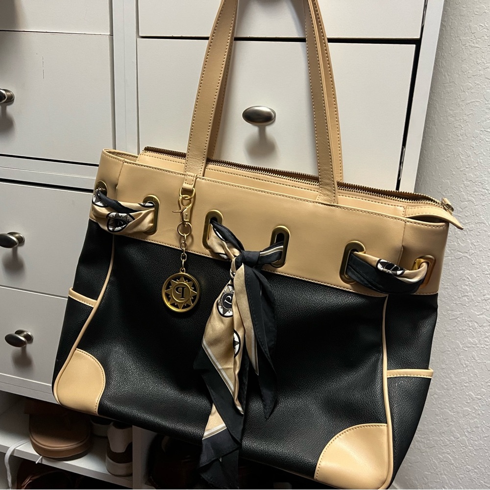 Parazul Scarf Tote